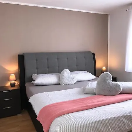 Ferienwohnung Loehr 1 Апартаменты Кобленц